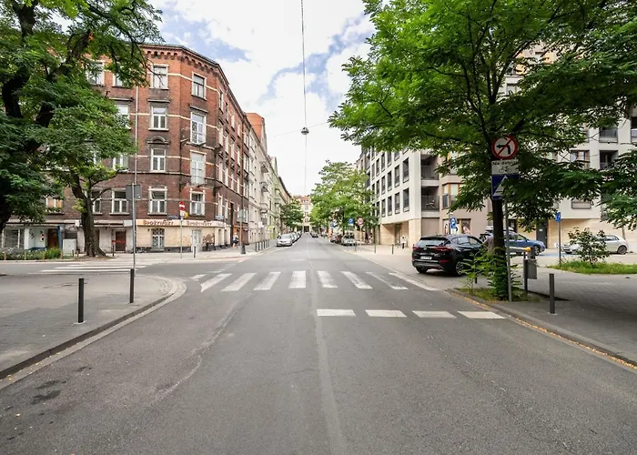 Cosy Gasiorowskich By The Wilson Park By Renters Poznan