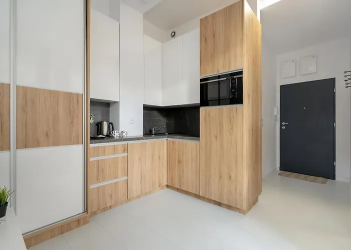 Cosy Gasiorowskich By The Wilson Park By Renters Appartamento *